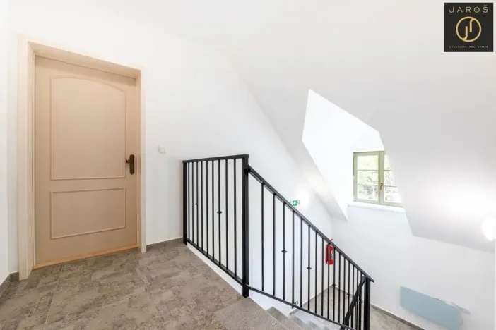 Prodej bytu 2+kk, Jáchymov, náměstí Republiky, 67 m2