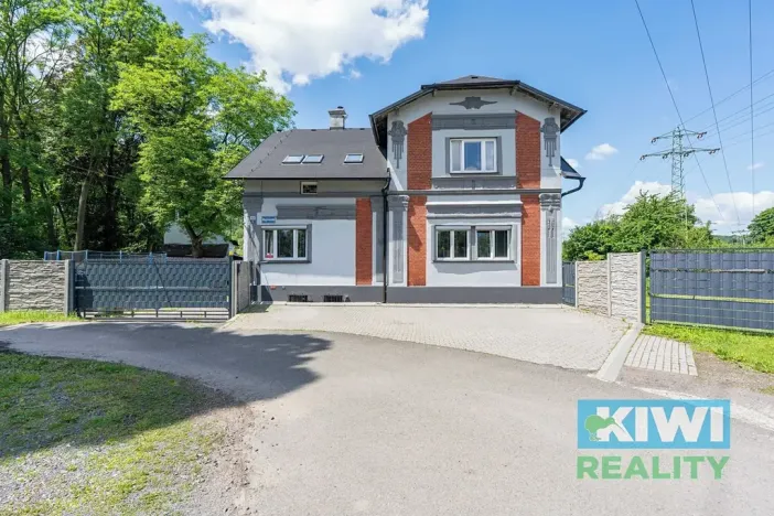 Prodej rodinného domu, Ostrava, Muglinovská, 258 m2