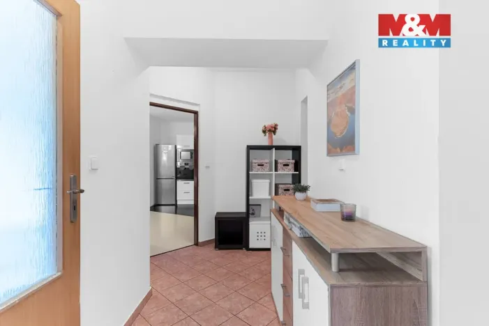 Prodej bytu 3+kk, Milovice - Mladá, Rakouská, 93 m2