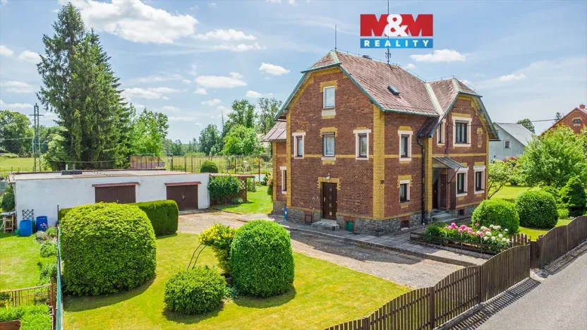 Prodej rodinného domu, Krásná Lípa - Zahrady, 200 m2