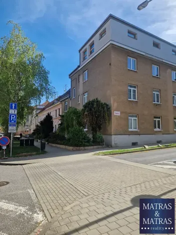 Pronájem bytu 2+kk, Brno, Bulharská, 51 m2