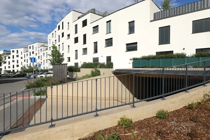 Prodej obchodního prostoru, Praha - Hlubočepy, Dostalové, 33 m2
