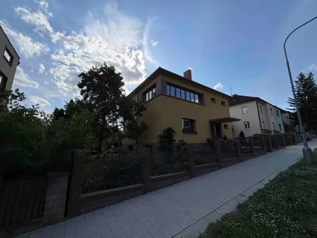 Prodej rodinného domu, Jihlava, Bratří Čapků, 330 m2