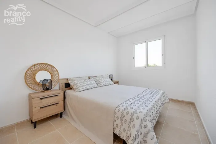 Prodej bytu 4+kk, San Fulgencio, Alicante, Španělsko, 93 m2