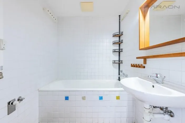 Pronájem bytu 2+kk, Praha - Stodůlky, Sluneční náměstí, 50 m2