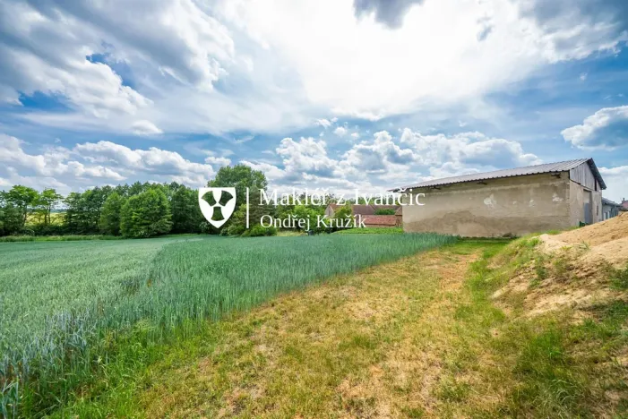 Prodej pozemku, Medlice, 550 m2