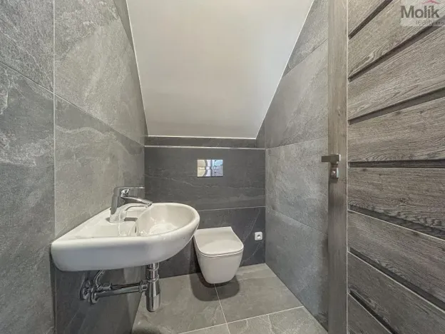 Pronájem rodinného domu, Dubí, Zahradní, 160 m2