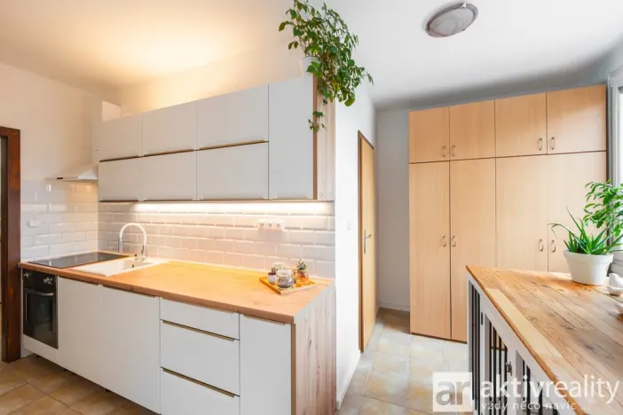 Pronájem bytu 3+1, Neratovice, Na Výsluní, 62 m2