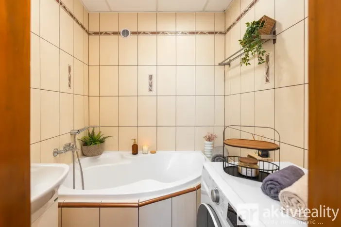 Pronájem bytu 3+1, Neratovice, Na Výsluní, 62 m2