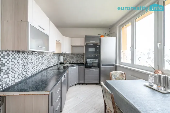 Prodej bytu 3+1, Velká Hleďsebe, Havlíčkova, 68 m2