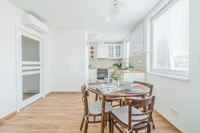 Prodej bytu 4+kk, Praha - Vršovice, Konopišťská, 102 m2