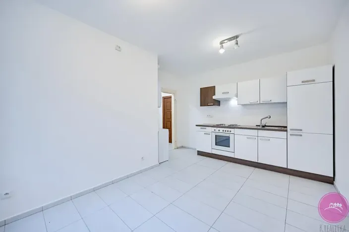 Pronájem bytu 2+kk, Olomouc, Dukelská, 47 m2
