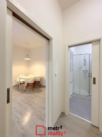 Pronájem bytu 1+kk, Olomouc, Dobrovského, 50 m2