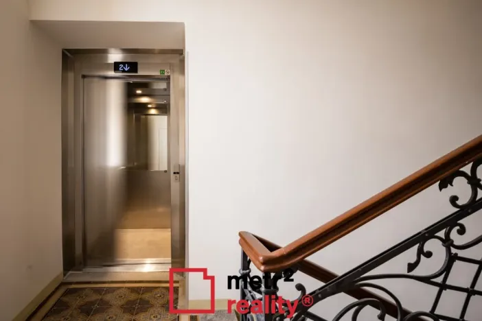 Pronájem bytu 1+kk, Olomouc, Dobrovského, 50 m2