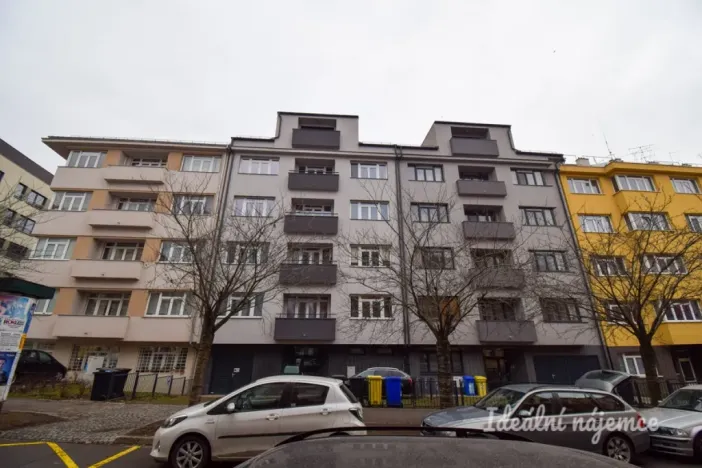 Pronájem bytu 1+kk, Brno - Zábrdovice, Přadlácká, 28 m2