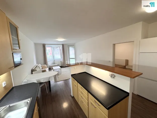 Pronájem bytu 2+kk, Praha - Jinonice, U kříže, 63 m2