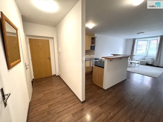 Pronájem bytu 2+kk, Praha - Jinonice, U kříže, 63 m2