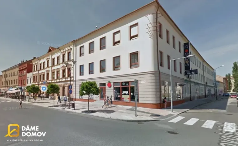 Pronájem obchodního prostoru, Hodonín, Masarykovo nám., 20 m2