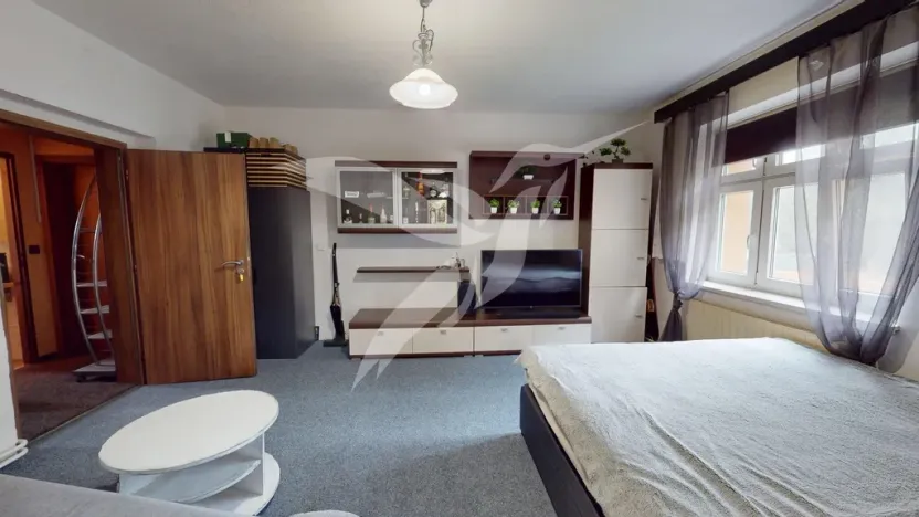Pronájem bytu 2+kk, Planá, Revoluční, 50 m2