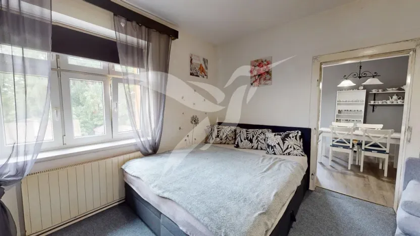 Pronájem bytu 2+kk, Planá, Revoluční, 50 m2