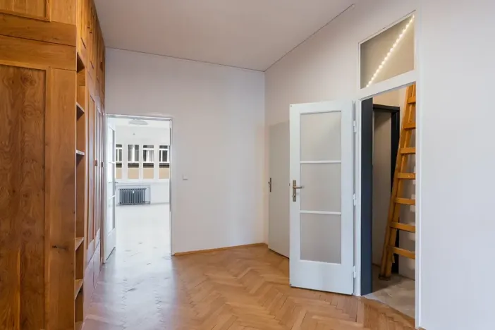 Pronájem bytu 4+kk, Praha - Holešovice, Veverkova, 111 m2