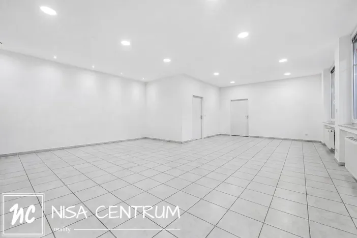 Prodej obchodního prostoru, Jablonec nad Nisou - Mšeno nad Nisou, F. L. Čelakovského, 90 m2