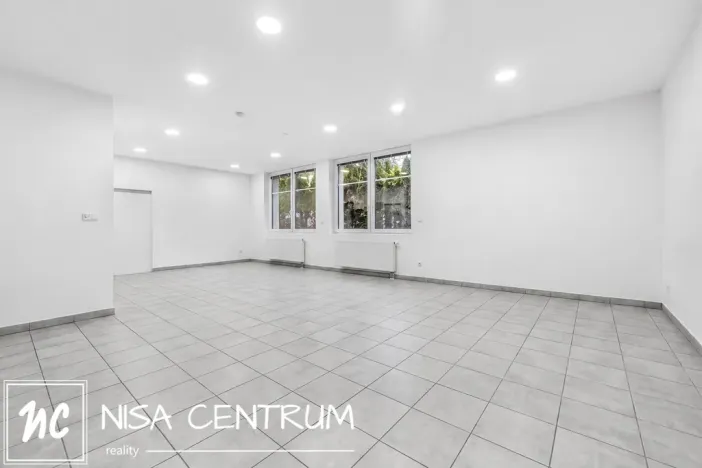 Prodej obchodního prostoru, Jablonec nad Nisou - Mšeno nad Nisou, F. L. Čelakovského, 90 m2