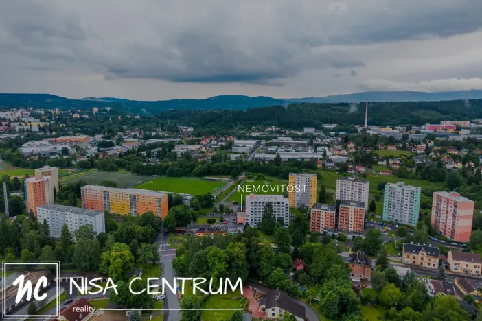 Prodej obchodního prostoru, Jablonec nad Nisou - Mšeno nad Nisou, F. L. Čelakovského, 90 m2