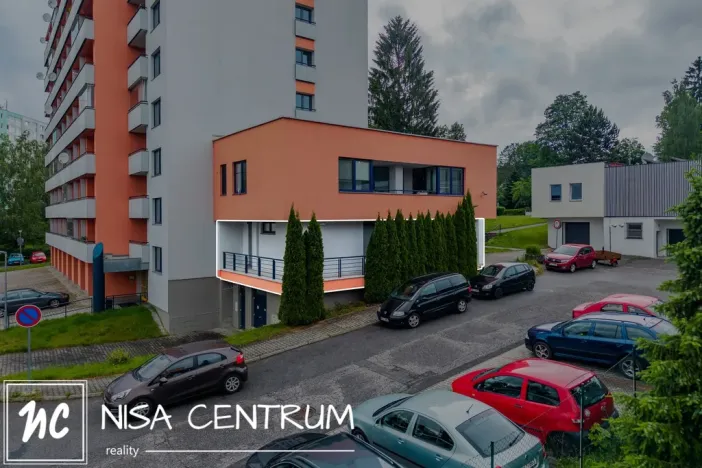 Prodej obchodního prostoru, Jablonec nad Nisou - Mšeno nad Nisou, F. L. Čelakovského, 90 m2