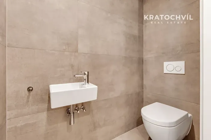 Prodej bytu 2+kk, Praha - Smíchov, Grafická, 70 m2