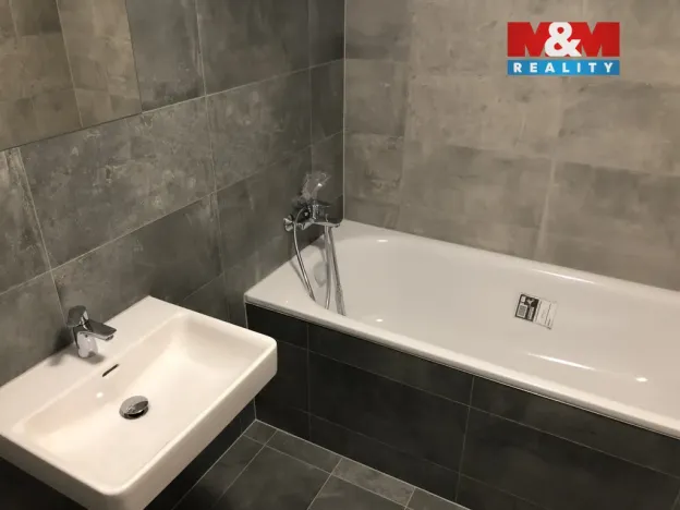 Pronájem bytu 2+kk, Ostrava - Moravská Ostrava, náměstí Biskupa Bruna, 58 m2