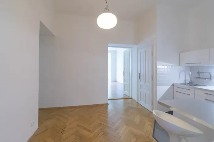 Pronájem bytu 3+1, Praha - Bubeneč, Čechova, 90 m2