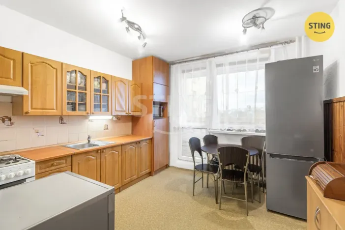 Prodej bytu 3+1, Frýdek-Místek, Novodvorská, 62 m2