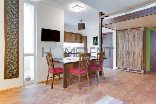 Pronájem bytu 1+kk, Praha - Nusle, Sekaninova, 35 m2