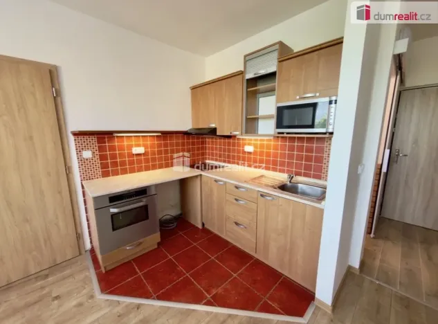 Pronájem bytu 1+1, Ústí nad Labem - Severní Terasa, Šípková, 34 m2