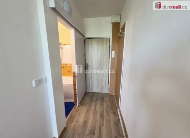 Pronájem bytu 1+1, Ústí nad Labem - Severní Terasa, Šípková, 34 m2