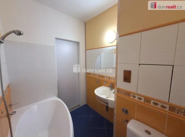 Pronájem bytu 1+1, Ústí nad Labem - Severní Terasa, Šípková, 34 m2