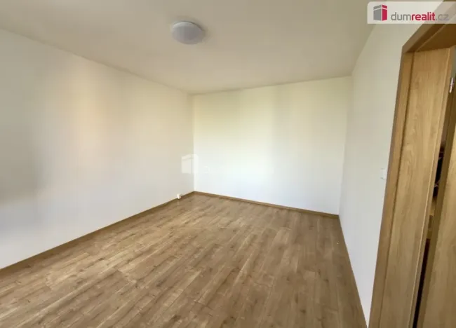 Pronájem bytu 1+1, Ústí nad Labem - Severní Terasa, Šípková, 34 m2