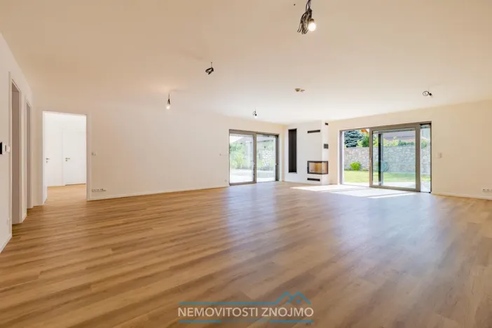 Prodej rodinného domu, Dobšice, Akátová, 217 m2