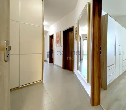 Pronájem bytu 3+kk, Praha, Pod radnicí, 75 m2