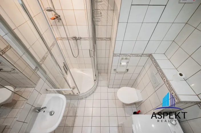 Pronájem bytu 2+kk, Praha - Braník, Novodvorská, 48 m2