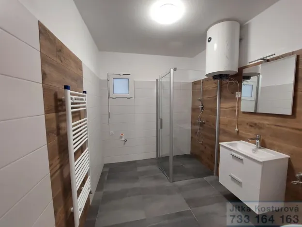 Pronájem bytu 1+kk, Krnov - Pod Cvilínem, Textilní, 34 m2