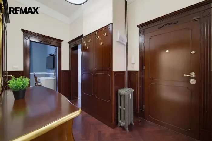 Prodej bytu 3+kk, Karlovy Vary, nábřeží Jana Palacha, 63 m2