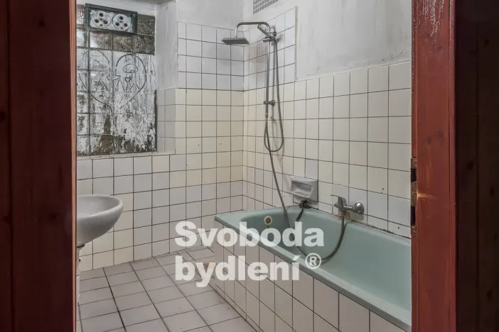 Prodej rodinného domu, Kostelec nad Černými lesy - Kostelec nad Černými Lesy, Pražská, 682 m2