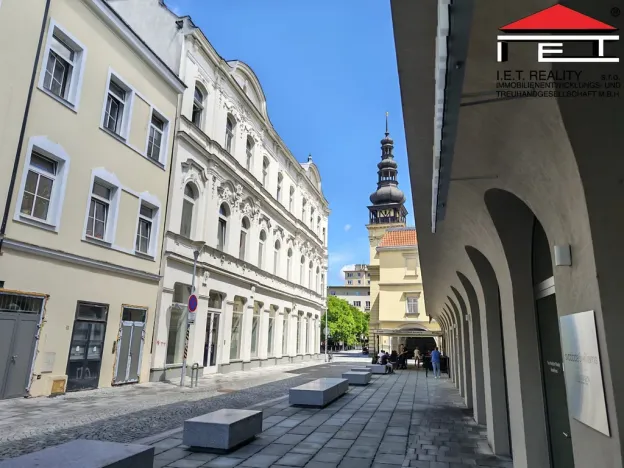 Pronájem obchodního prostoru, Ostrava, Masarykovo náměstí, 331 m2