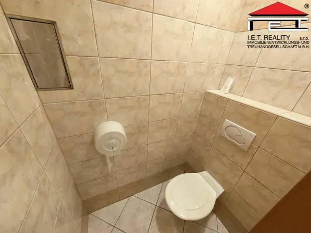 Pronájem obchodního prostoru, Ostrava, Masarykovo náměstí, 331 m2