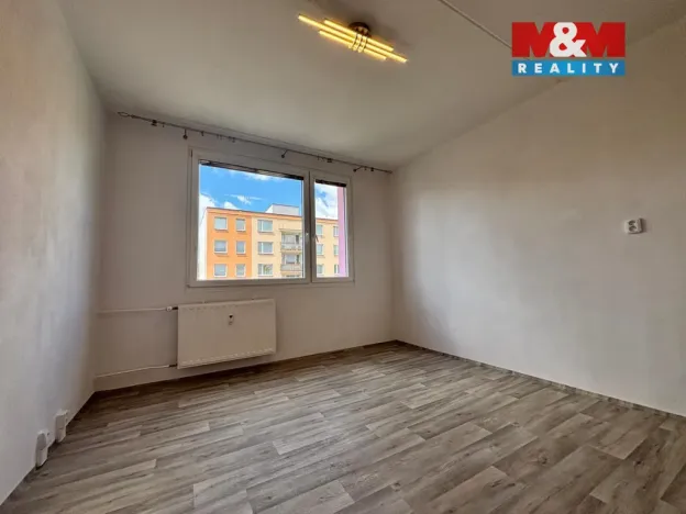Pronájem bytu 1+1, Klatovy - Klatovy III, Zahradní, 40 m2
