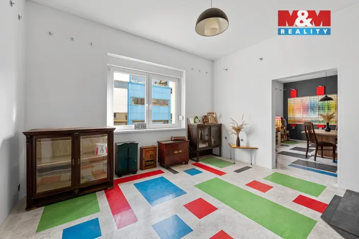 Prodej obchodního prostoru, Děčín - Děčín V-Rozbělesy, Ústecká, 741 m2