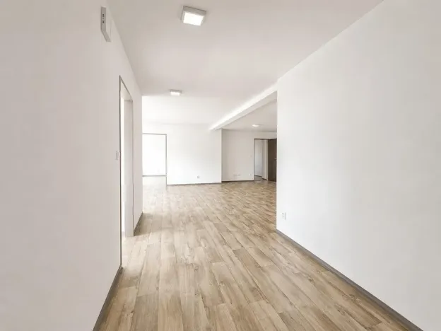 Pronájem bytu 5+1, Pečky, Tř. 5. května, 130 m2