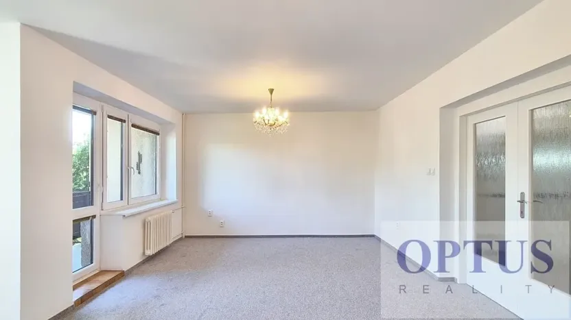 Pronájem rodinného domu, Praha - Háje, K jezeru, 306 m2